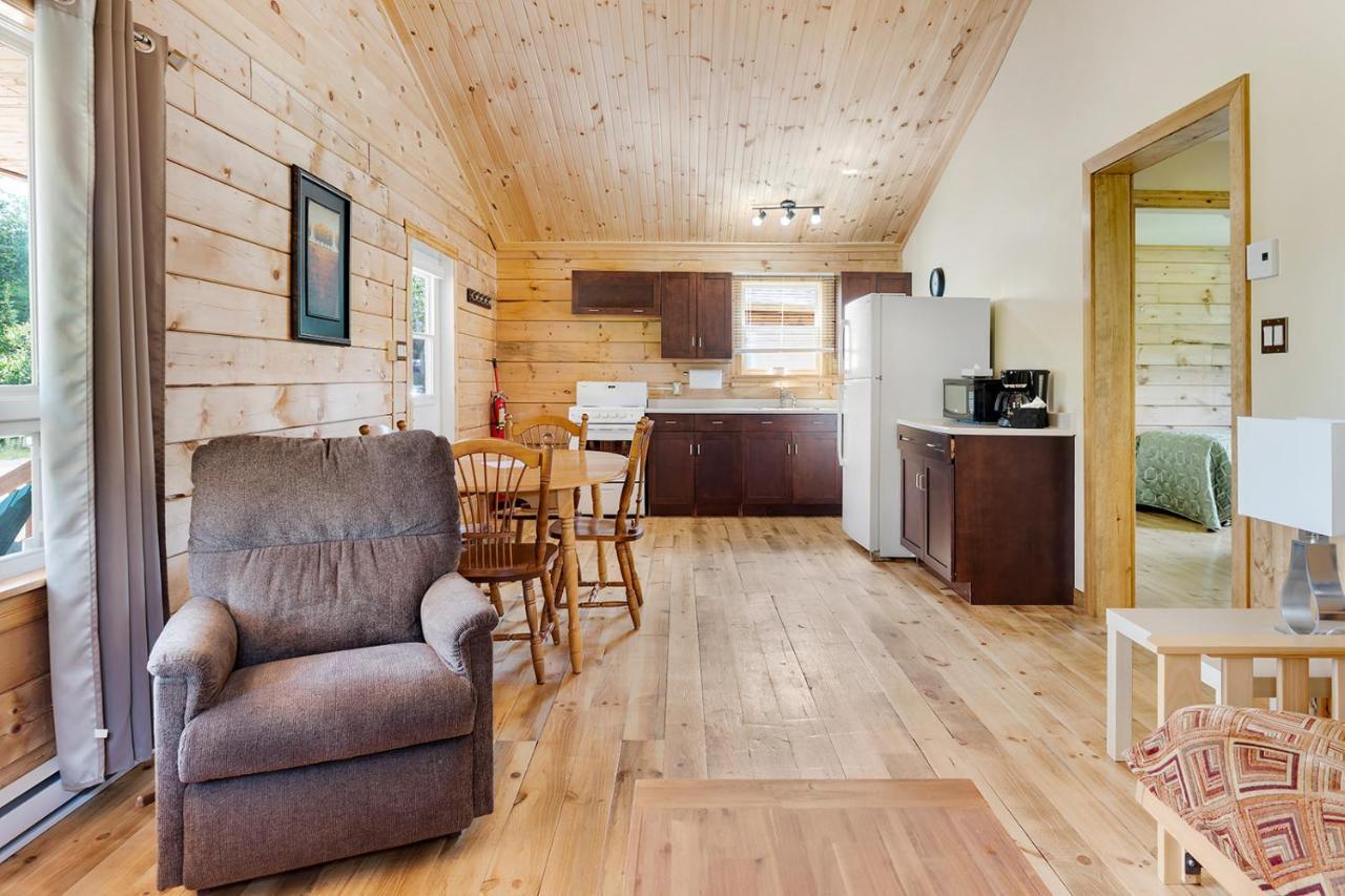 Ingonish Chalets Exterior photo